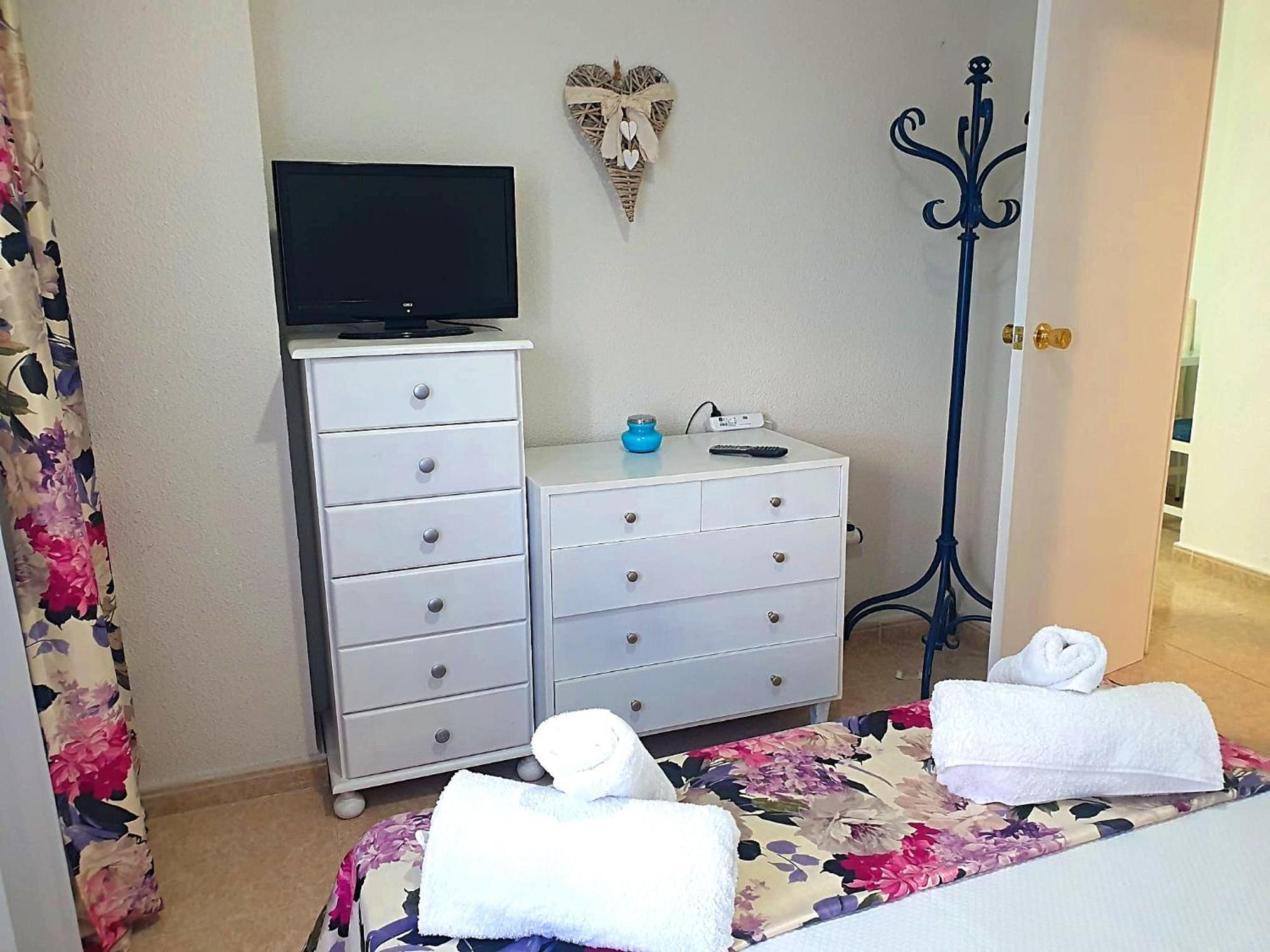 Three Bedrooms Apart In Benidorm Near Beach And Strip Eksteriør bilde